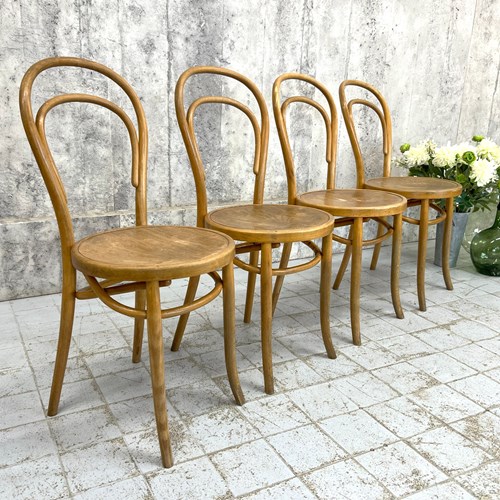 Set Of 4 KAHN Round Back Bentwood French Bistro Chairs