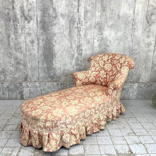 Napoleon III Pink Jacquard Chaise Longue