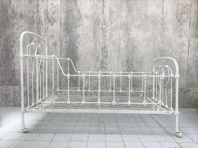 White Metal French Wrought Iron Day Bed-vintage-french-vintage-french-boho-white-metal-day-bed3-main-638199396079947747.jpg