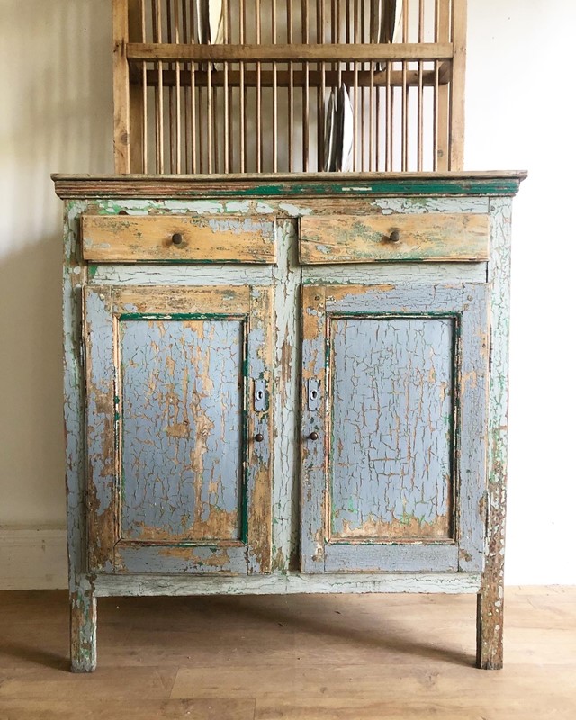 19th Century French Cupboard In Original Paint-vintage-on-the-vine-9de987db-1a33-4ade-ab82-0397acc6cf89-main-638017643622086054.JPG