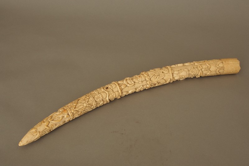 Cameroon Grassland Carved Ivory Tusk-vintagerious-000099-02-2mb-main-637751786778137809.jpg