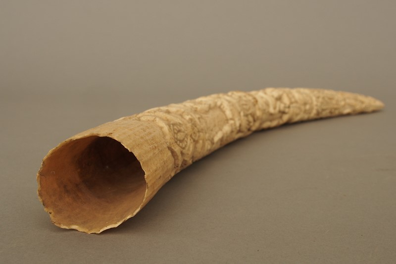 Cameroon Grassland Carved Ivory Tusk-vintagerious-000099-05-2mb-main-637751786812669013.jpg