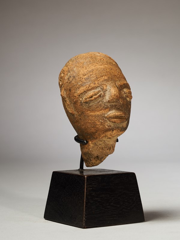 Ashanti (Akan) People, Ghana, Terracotta Head-vintagerious-000382-07-main-637757218527056043.jpg