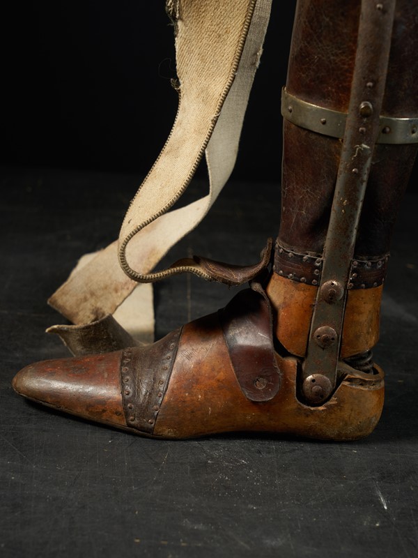 19th C, Italian Original wooden Prosthetic Leg-vintagerious-001676-12-2mb-main-637305750395903841.jpg