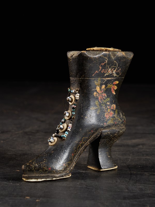 Four Pairs of rare Georgian Miniature Shoes-vintagerious-001823-14-2mb-main-637284491839519667.jpg