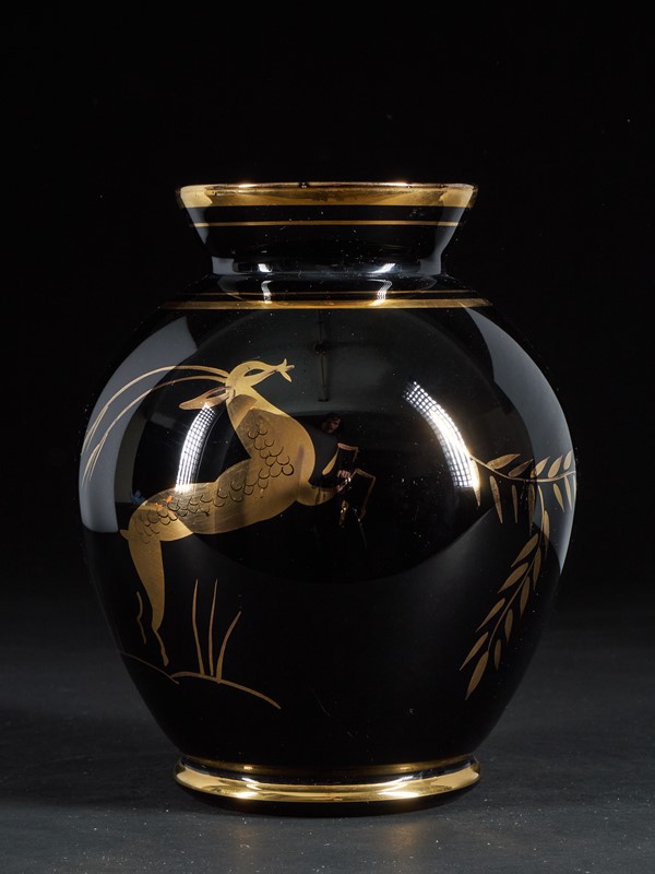 Elegant and distinctive set of 3 ceramic vases-vintagerious-k001449-01-main-637291269559672696.jpg