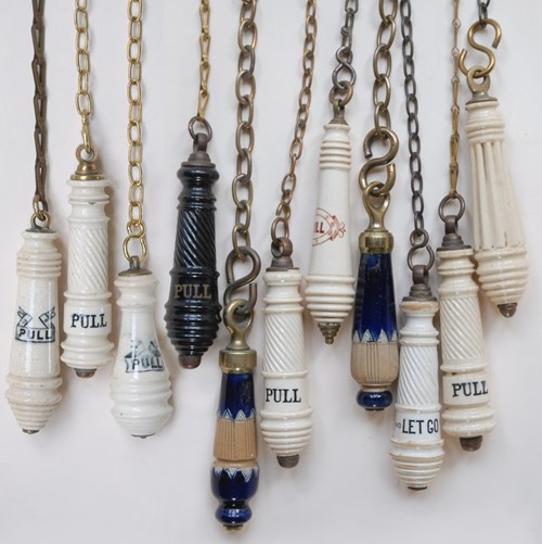 Single High Level Ceramic Cistern Pull